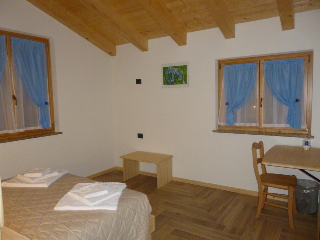 Agriturismo Fattoria Dalcastagne Torcegno Δωμάτιο φωτογραφία